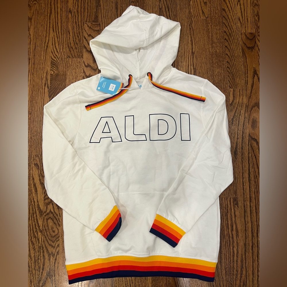 NWT Aldi Gear Pullover Hoodie & two pairs of socks (free!)